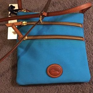 Dooney & Bourke crossbody purse
